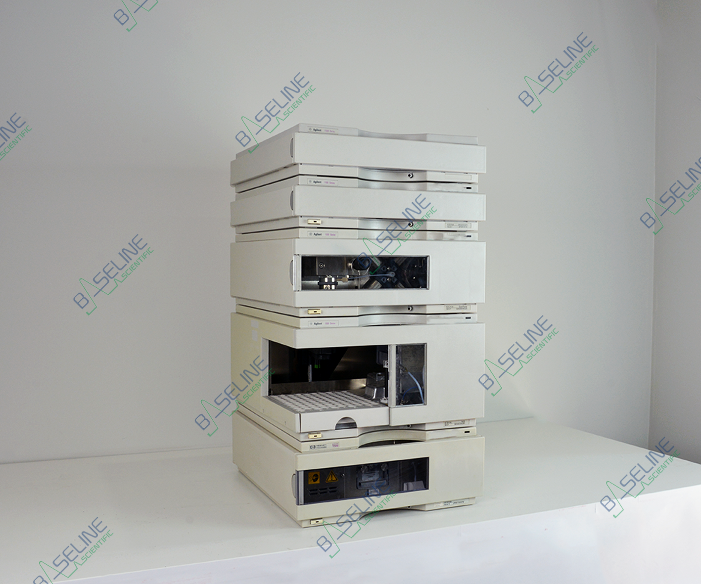 Agilent 1100 HPLC VWD System with Various Configuration #7 - Image 4